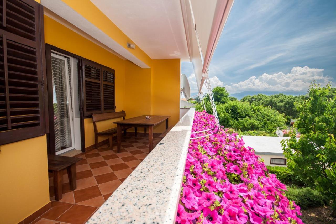 Apartments Surfinia Baška Extérieur photo