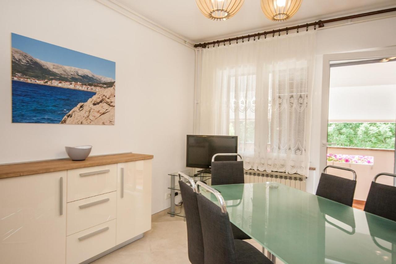 Apartments Surfinia Baška Extérieur photo